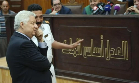 مرتضى منصور : أنا الوحيد في مصر اللي كل شوية أتعزل وأتحبس